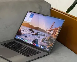 New Laptop Apple MacBook Pro 2021 M1 32GB Apple M1 Pro SSD 1T