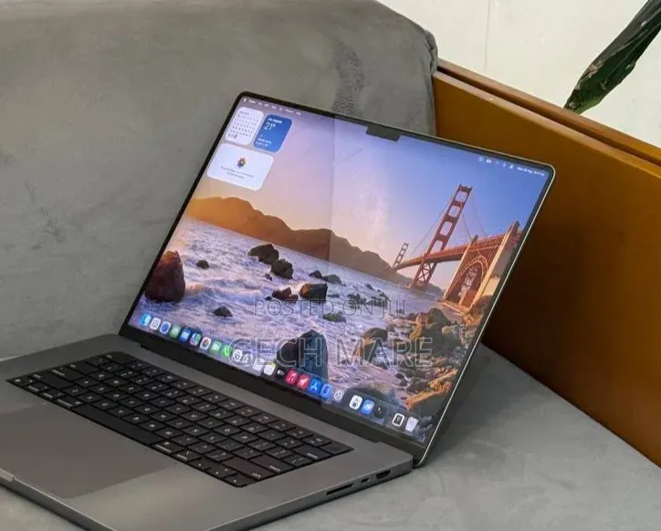 New Laptop Apple MacBook Pro 2021 M1 32GB Apple M1 Pro SSD 1T
