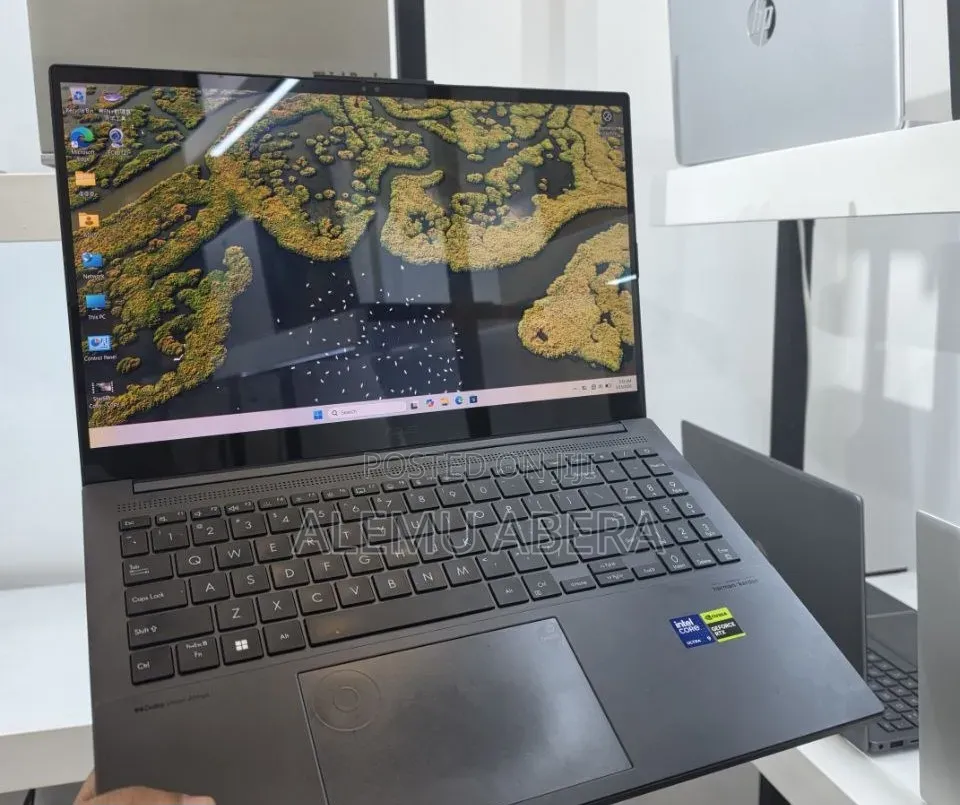 New Asus VivoBook Pro 15 N580VD 16GB Intel Core Ultra 9 SSD 512GB