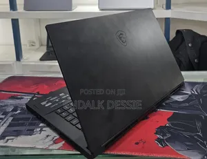 New Laptop MSI 16GB Intel Core i7 SSD 512GB