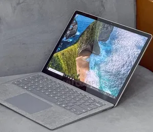 New Laptop Microsoft Surface Laptop 3 16GB Intel Core i7 SSD 512GB