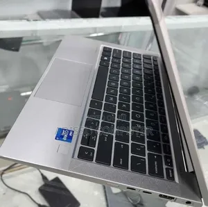 New Laptop HP EliteBook 840 G8 16GB Intel Core i7 SSD 512GB