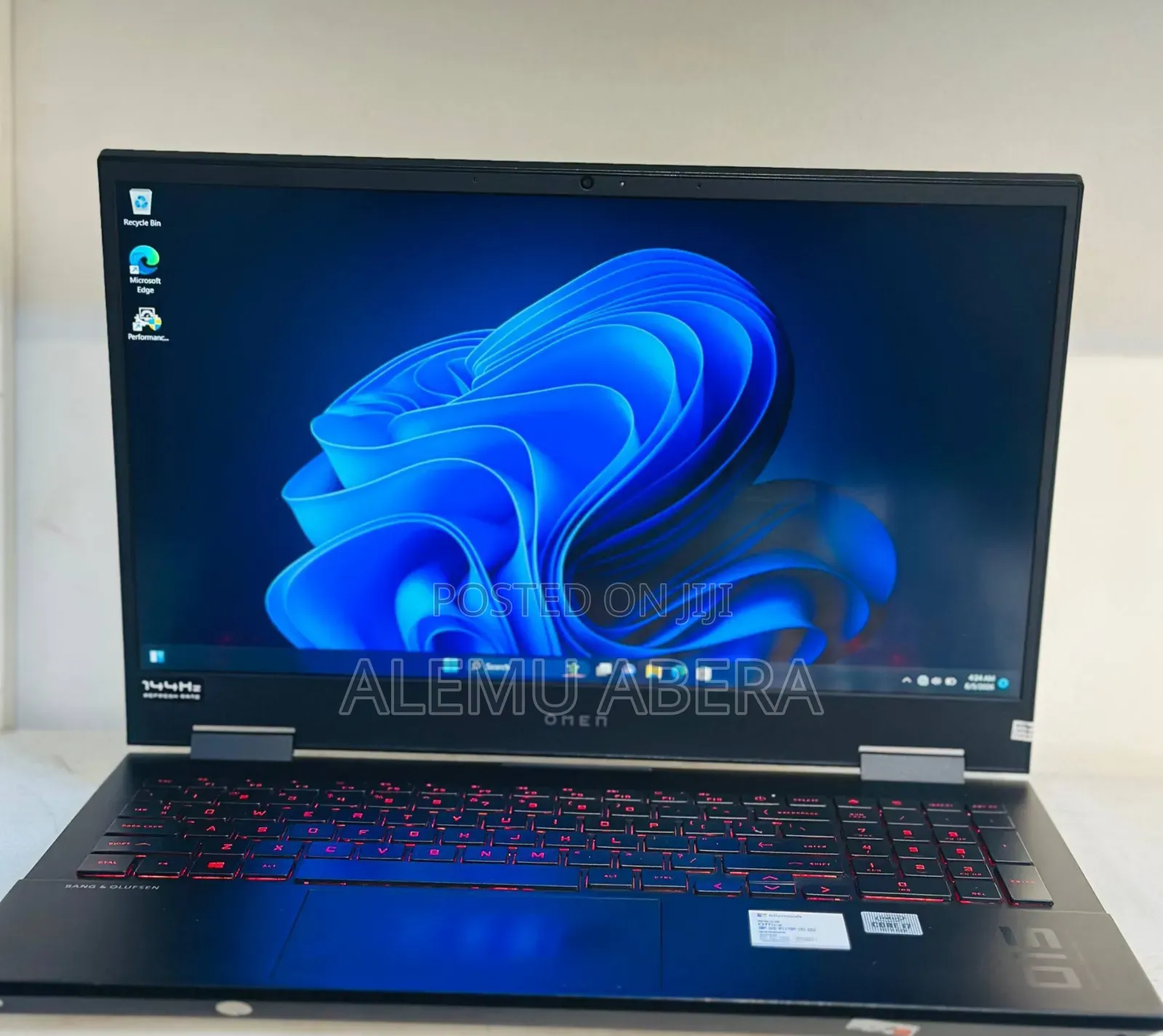 New Laptop HP Omen 15 16GB Intel Core i7 SSD 512GB
