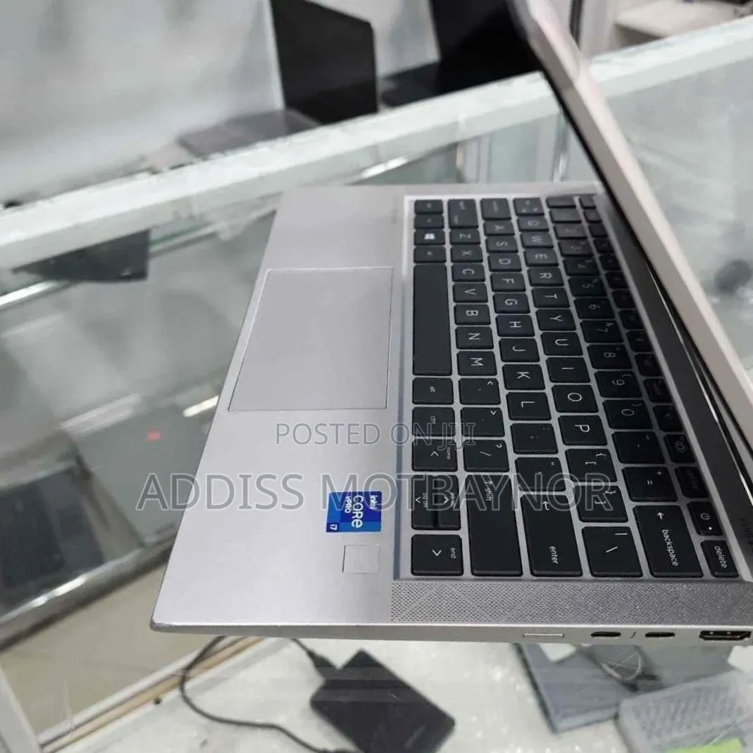 New Laptop HP EliteBook 840 16GB Intel Core i7 SSD 512GB