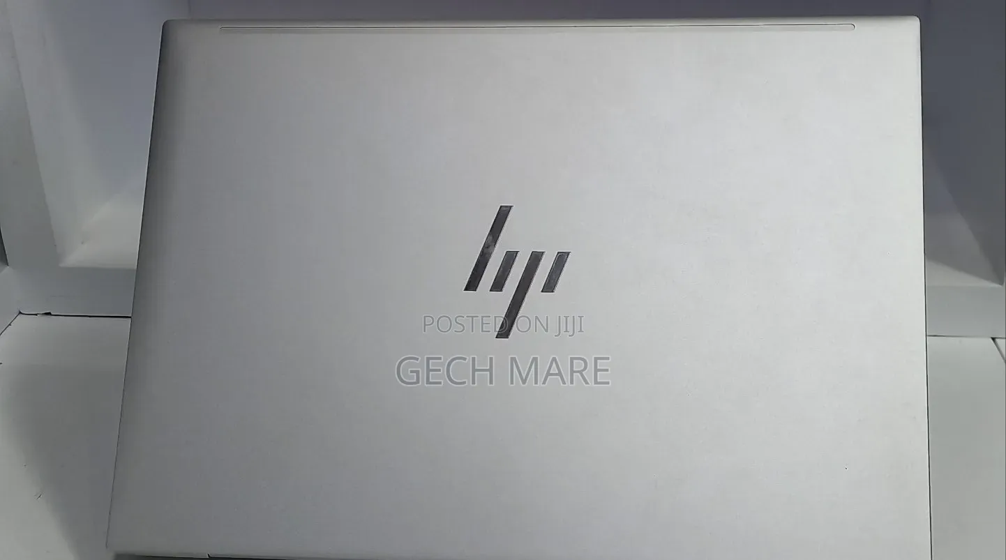 New Laptop HP EliteBook 830 G9 16GB Intel Core i5 SSD 512GB