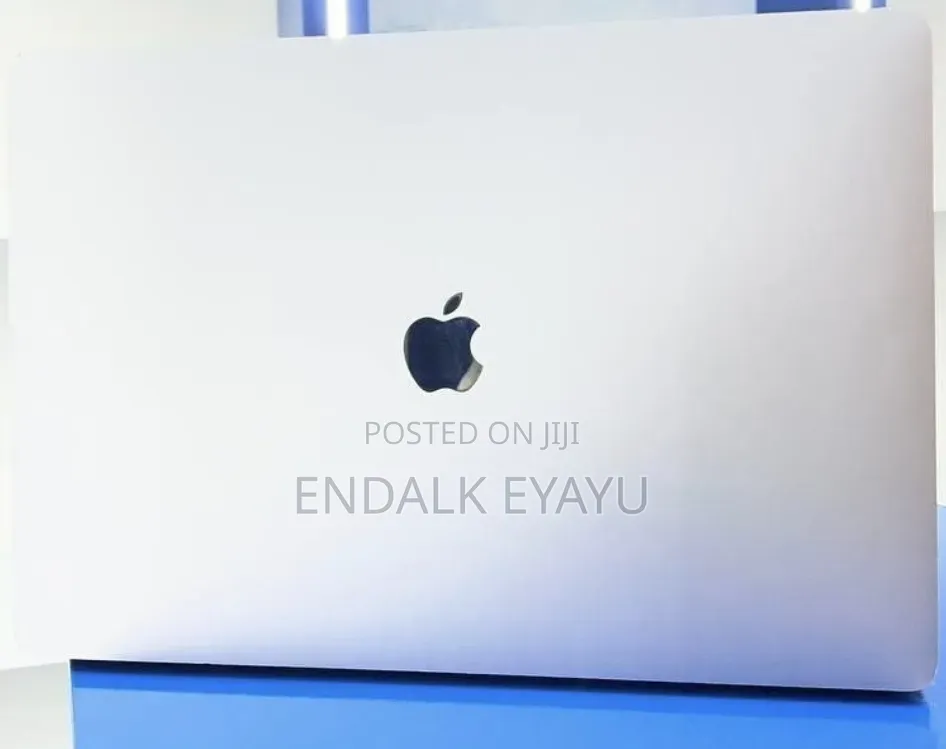 New Laptop Apple MacBook Pro 2019 32GB Intel Core i9 SSD 1T