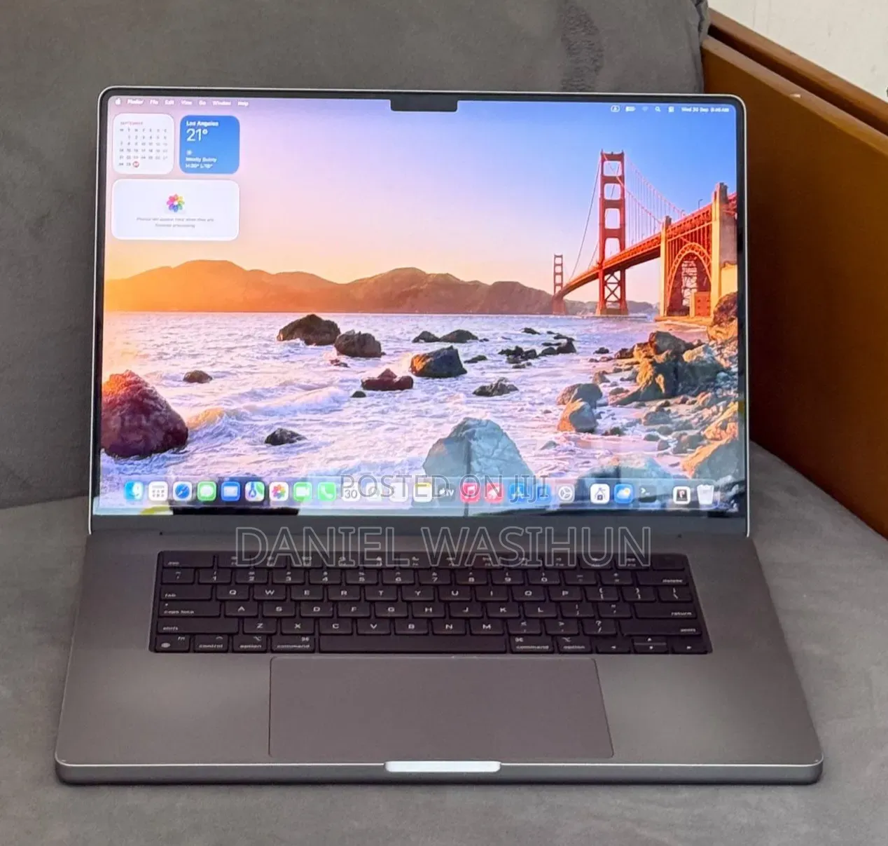 New Laptop Apple MacBook Pro 2021 M1 32GB Apple M1 Max SSD 1T