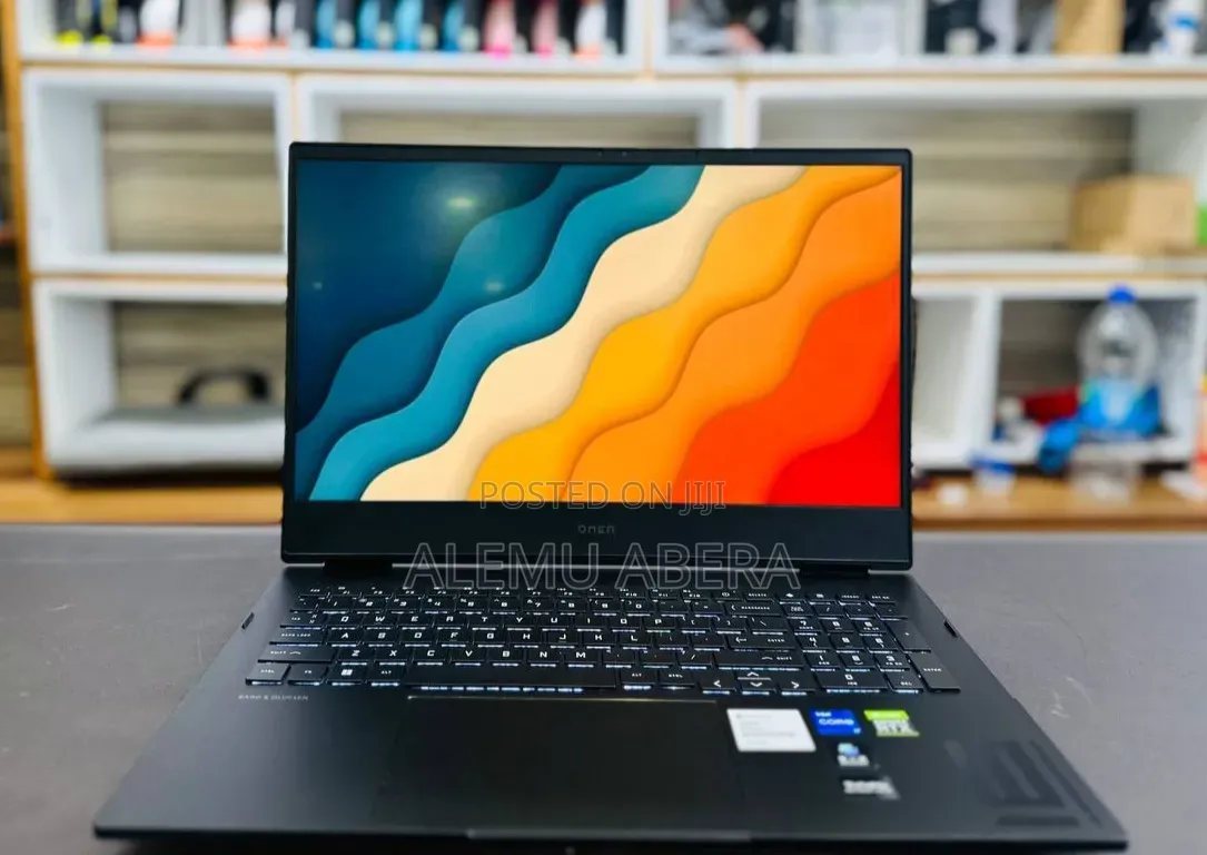 New Laptop HP Omen 16 16GB Intel Core i7 SSD 512GB