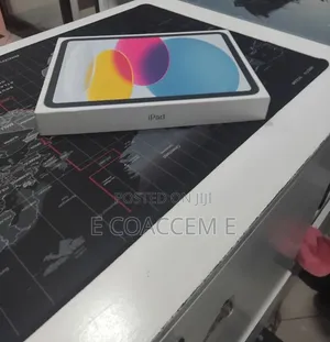 New Apple iPad (2025) 128 GB Blue