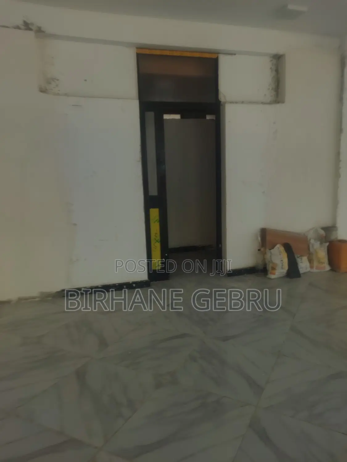 Rent for Cafe and Resturant