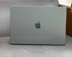 New Laptop Apple MacBook Pro 2021 M1 16GB Apple M1 Pro SSD 512GB