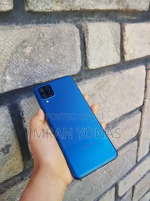 Samsung Galaxy M12 128 GB Blue