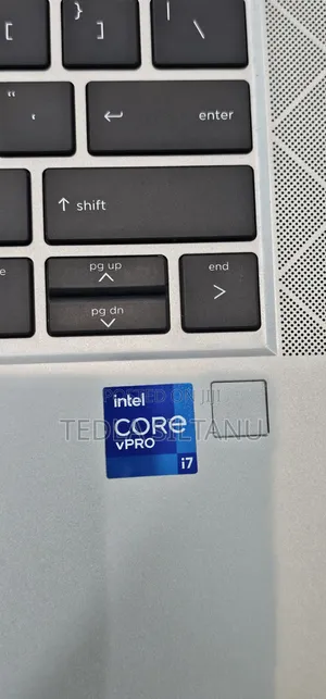 New Laptop HP EliteBook 830 16GB Intel Core i7 SSD 512GB