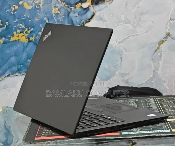 New Laptop Lenovo ThinkPad T480s 8GB Intel Core i7 SSD 256GB