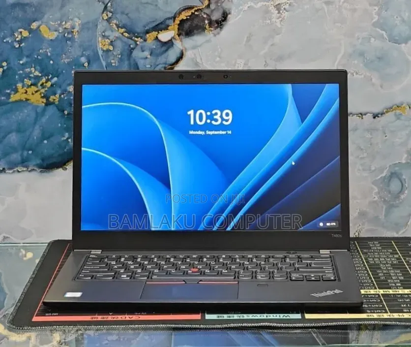 New Laptop Lenovo ThinkPad T480s 8GB Intel Core i7 SSD 256GB