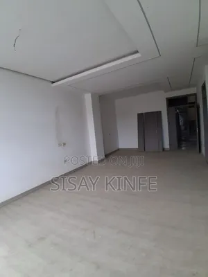 3bdrm Apartment in ሙርጋት, Gullele for sale