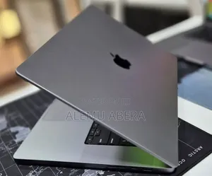 New Laptop Apple MacBook Pro 2021 M1 Max 64GB Apple M1 SSD 1T