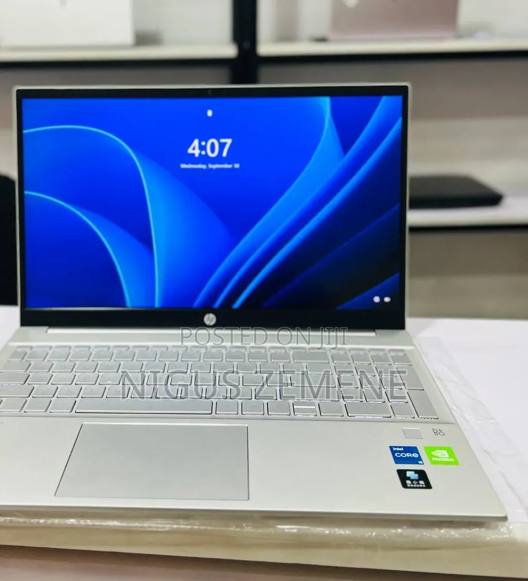 New Laptop HP Pavilion 15 16GB Intel Core i5 SSD 512GB