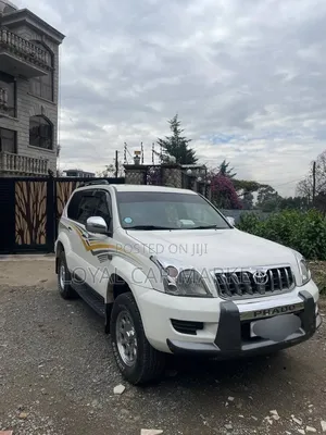 Toyota Land Cruiser Prado 2007 White