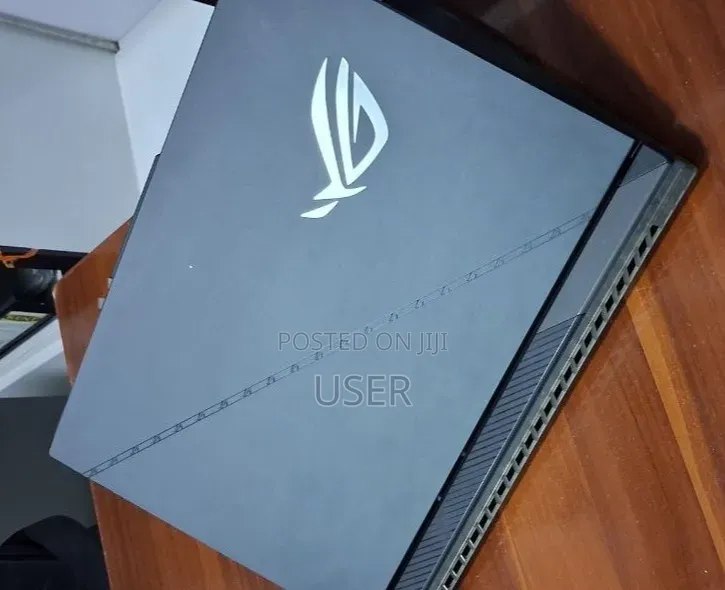 New Laptop Asus ROG Strix G15 32GB Intel Core i9 SSD 1T