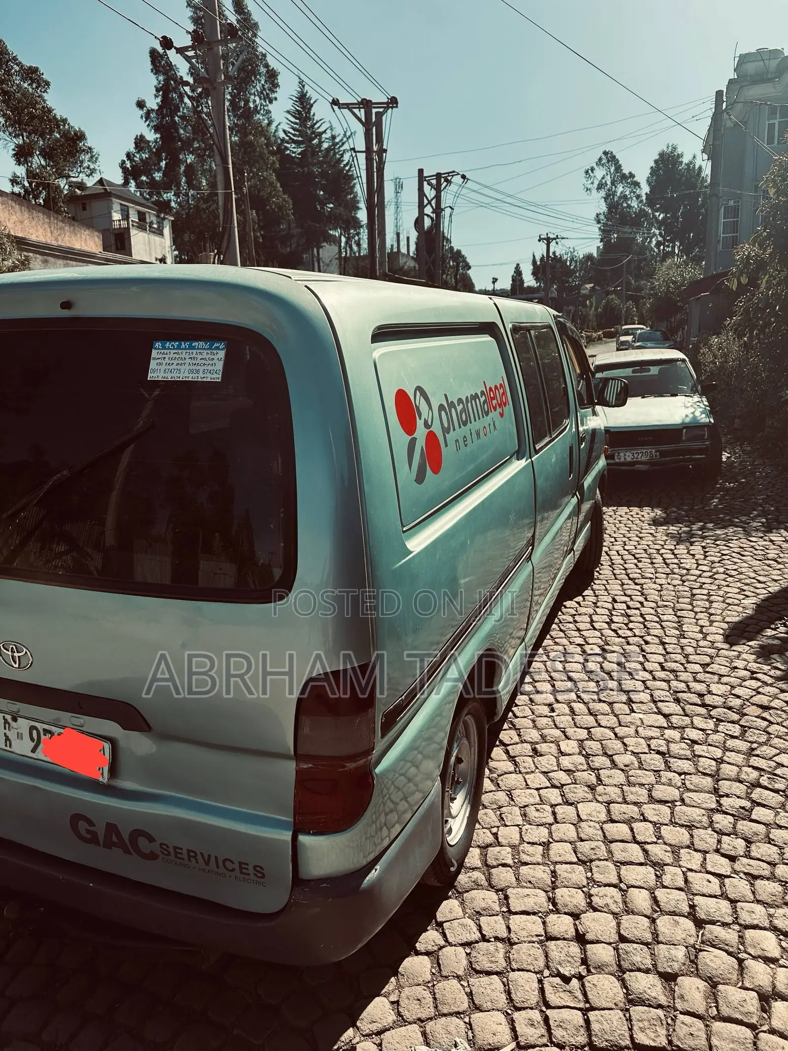 Toyota HiAce 1998 Silver
