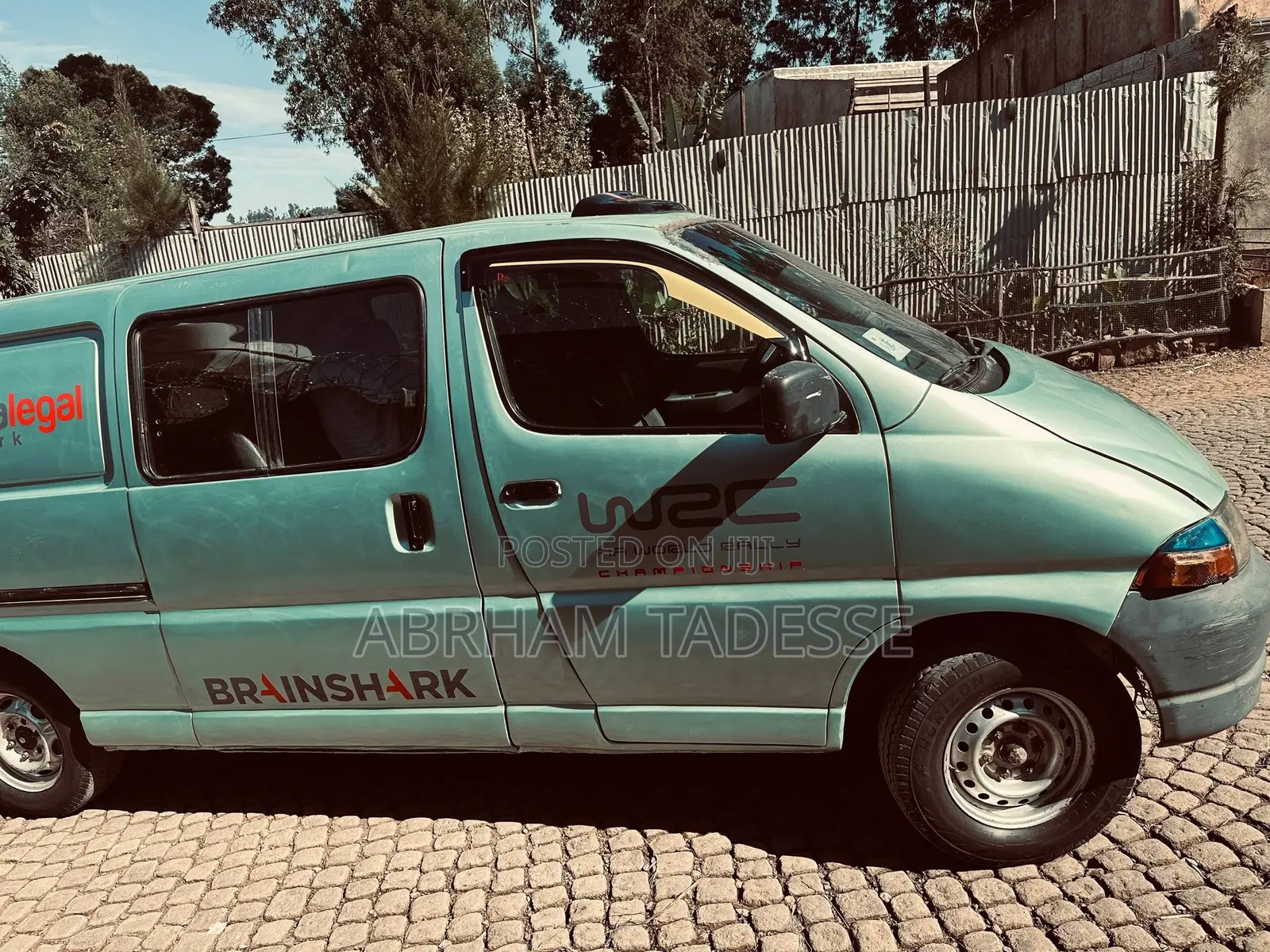 Toyota HiAce 1998 Silver