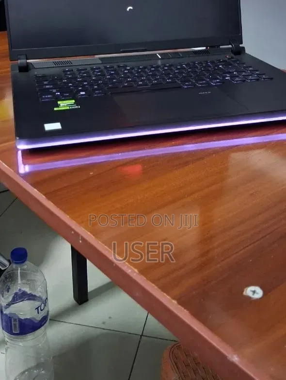 New Laptop Asus ROG Strix G15 32GB Intel Core i9 SSD 1T
