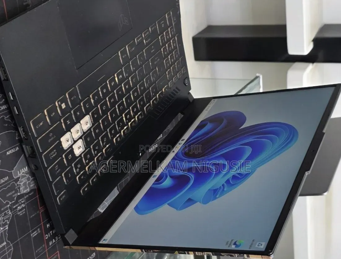 New Laptop Asus TUF Gaming F15 16GB Intel Core i7 SSD 512GB