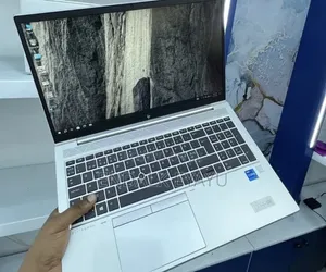 New Laptop HP EliteBook 850 G8 16GB Intel Core i5 SSD 512GB