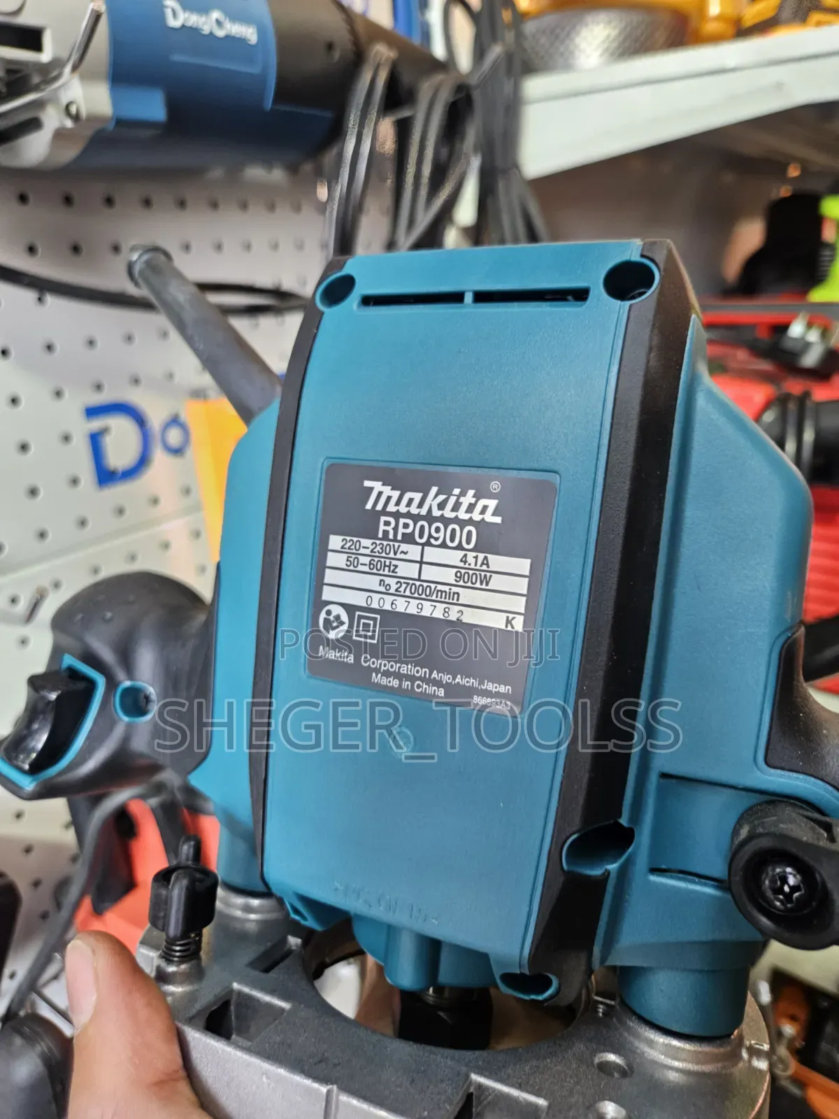 ኦሪጅናል የማኪታ የእንጨት ራውተር | Makita Original Wood Router
