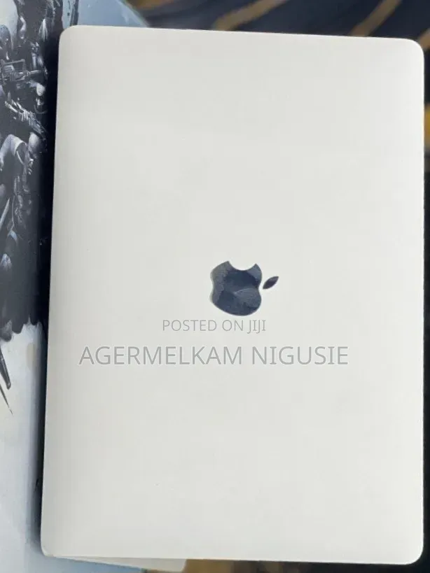 New Laptop Apple MacBook Air 2023 M2 16GB Intel Core i5 SSD 512GB