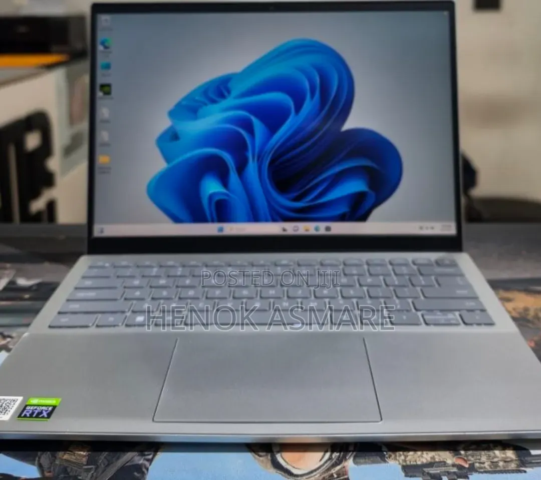New Laptop Dell Inspiron 15 16GB Intel Core i7 SSD 512GB