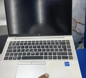 New Laptop HP EliteBook 840 G8 16GB Intel Core i7 SSD 512GB