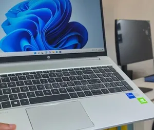 New Laptop HP ProBook 450 G8 16GB Intel Core i7 SSD 512GB