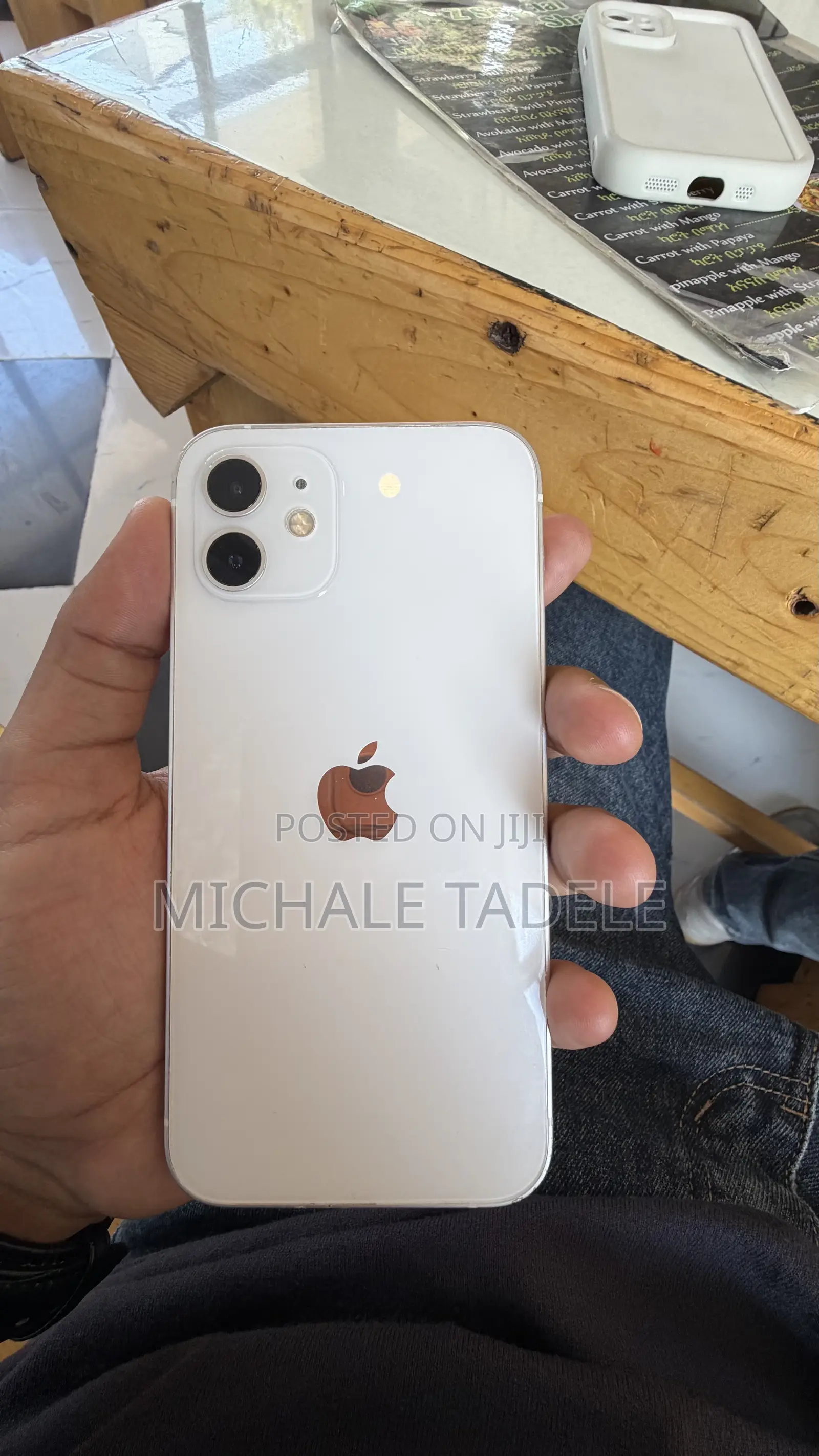 Apple iPhone 12 64 GB White