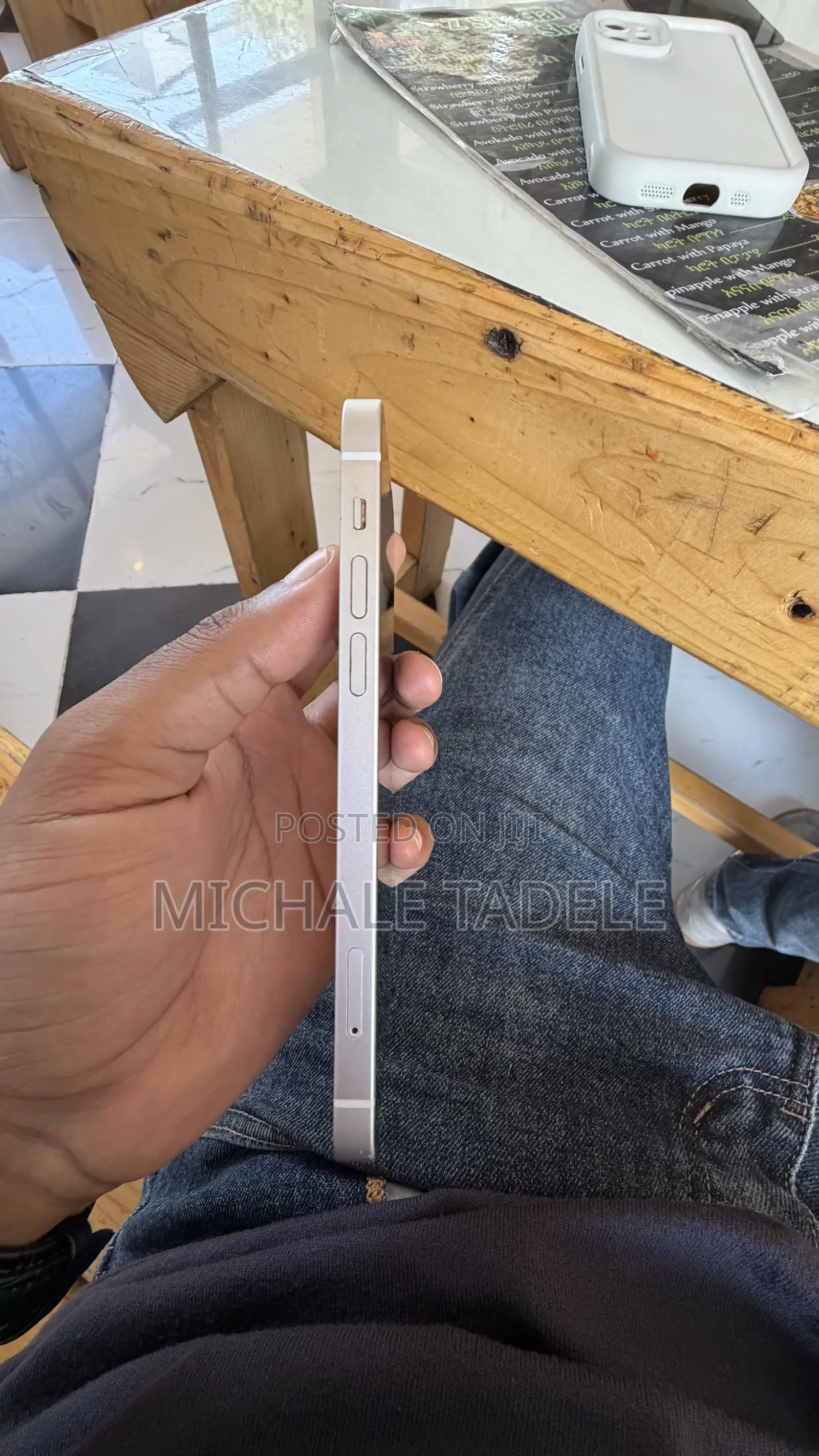 Apple iPhone 12 64 GB White