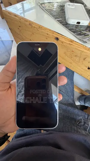 Apple iPhone 12 64 GB White