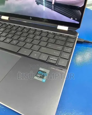 New Laptop HP Spectre 16GB Intel Core i7 SSD 1T