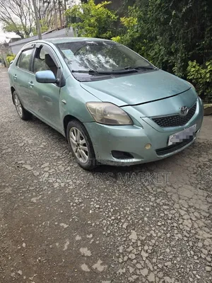 Toyota Yaris 2007 Gold