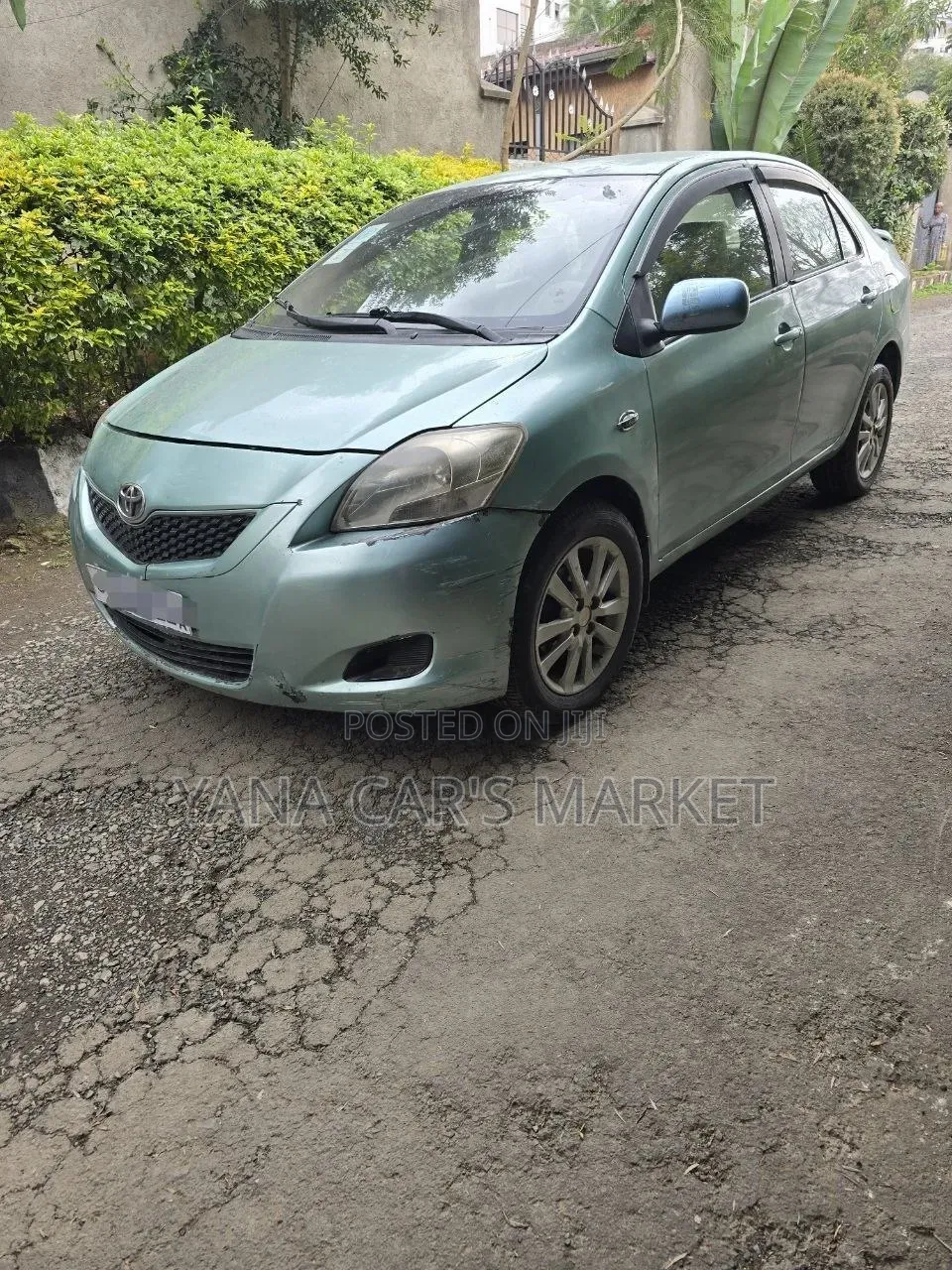 Toyota Yaris 2007 Gold