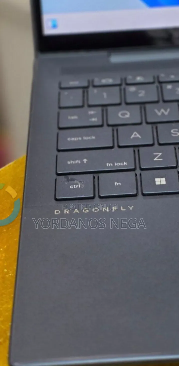 New Laptop HP Dragonfly G3 16GB Intel Core i7 SSD 512GB