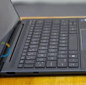 New Laptop HP Dragonfly G3 16GB Intel Core i7 SSD 512GB