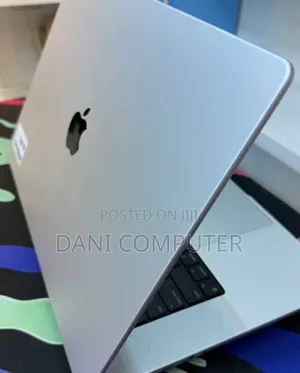 New Laptop Apple MacBook Pro 2021 M1 16GB Apple M1 Pro SSD 512GB