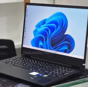 New Laptop HP Omen 16 16GB Intel Core i7 SSD 512GB