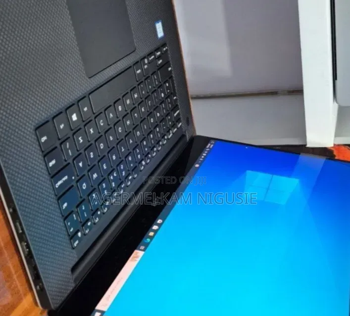 New Laptop Dell XPS 15 16GB Intel Core i7 SSD 512GB