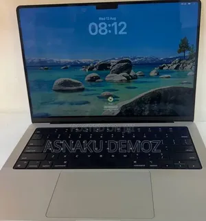 New Laptop Apple MacBook Pro 8GB Intel Core M3 SSD 512GB