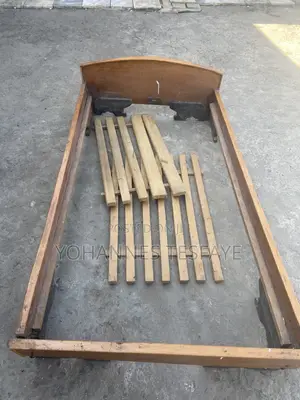 Bed Used 1 X 1.50 Meter