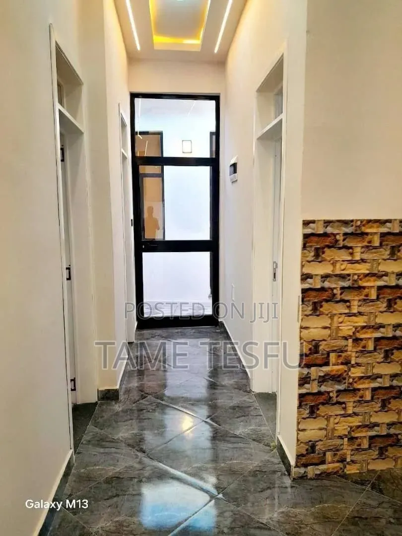 Furnished 5bdrm Villa in ሰሚት, Bole for sale