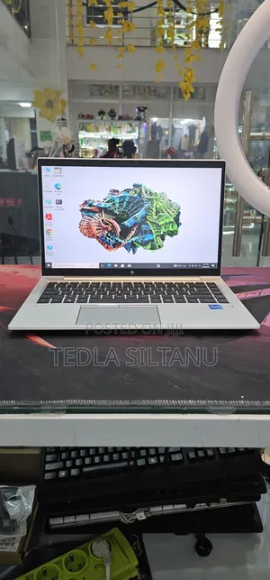 New Laptop HP EliteBook 840 16GB Intel Core i5 SSD 512GB