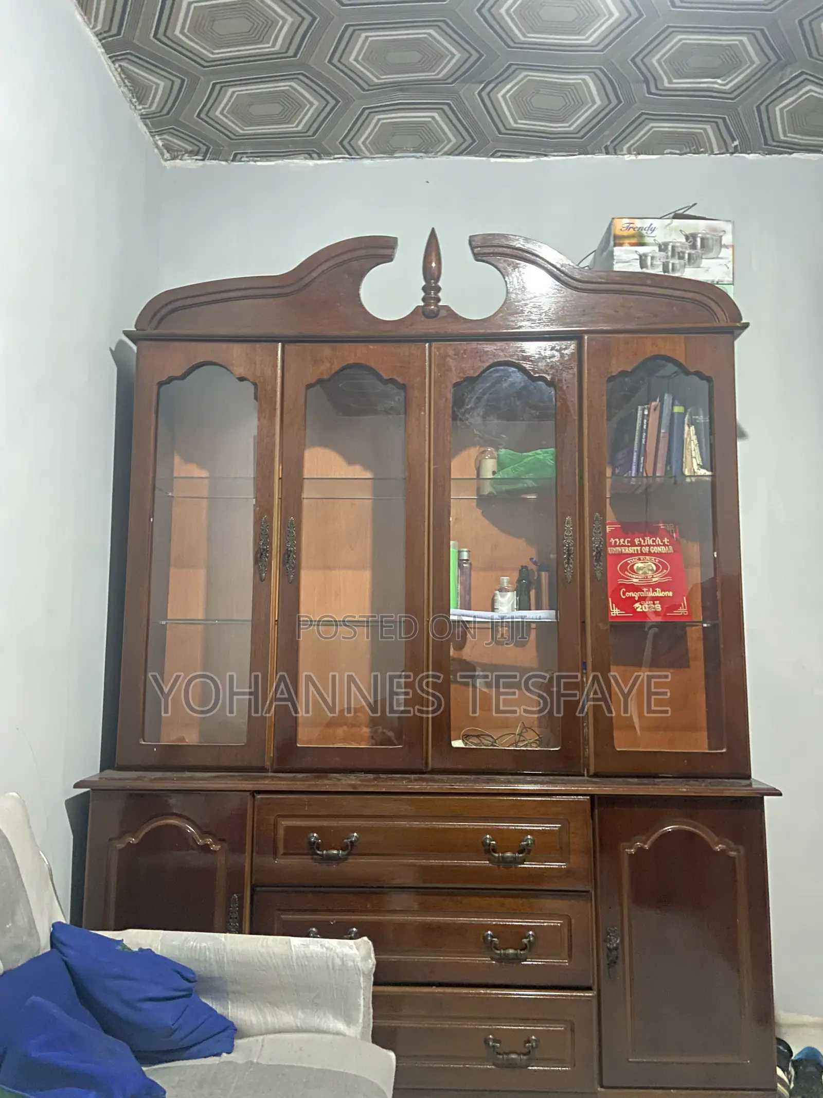 ቡፌ Wood 1.55 X 2.10 Meter